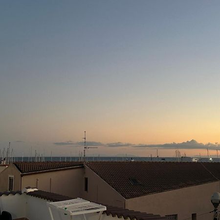 Moncici House Hotell Porto Torres Exteriör bild