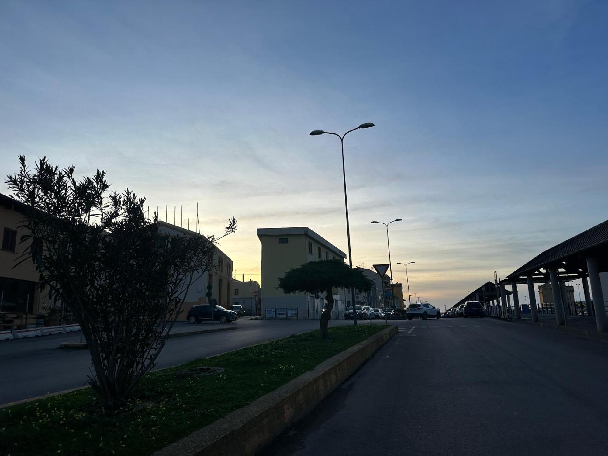 Moncici House Hotell Porto Torres Exteriör bild